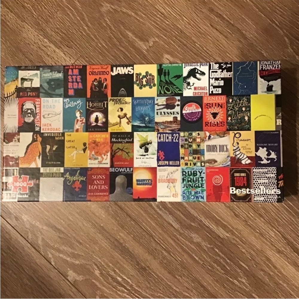 PANORAMIC 1000 piece puzzle of Bestselling book covers
